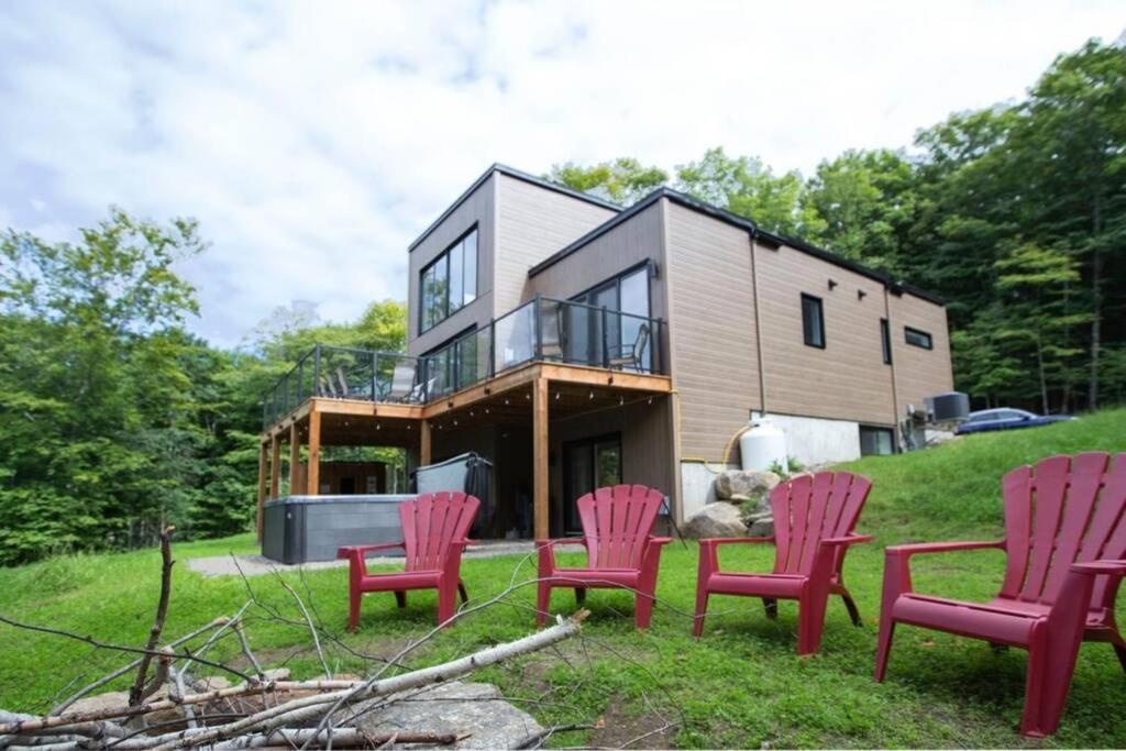 Chalet Serenity - Mont Tremblant Ski - Spa Sauna Wifi Tv Privet Chic Modern House Villa La Conception Exterior photo